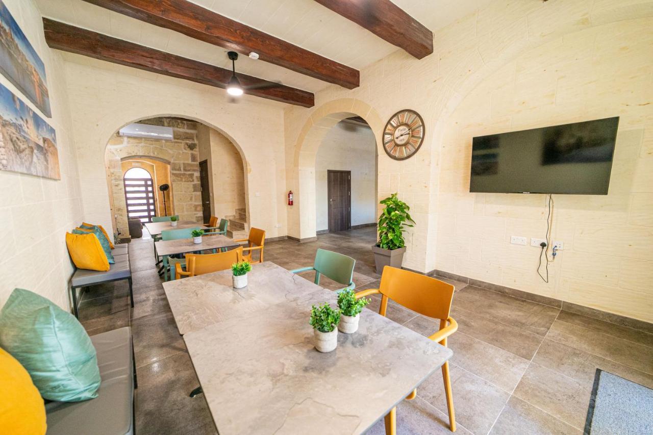 49 Sunrise Lodge Għajnsielem Exterior foto